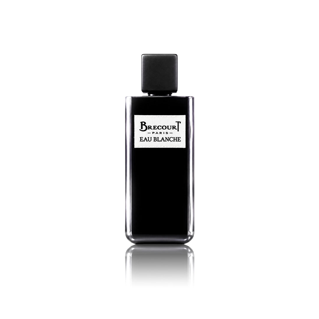 Brecourt Eau Blanche Eau de Parfum 100 ml Flakon auf weißem Hintergrund