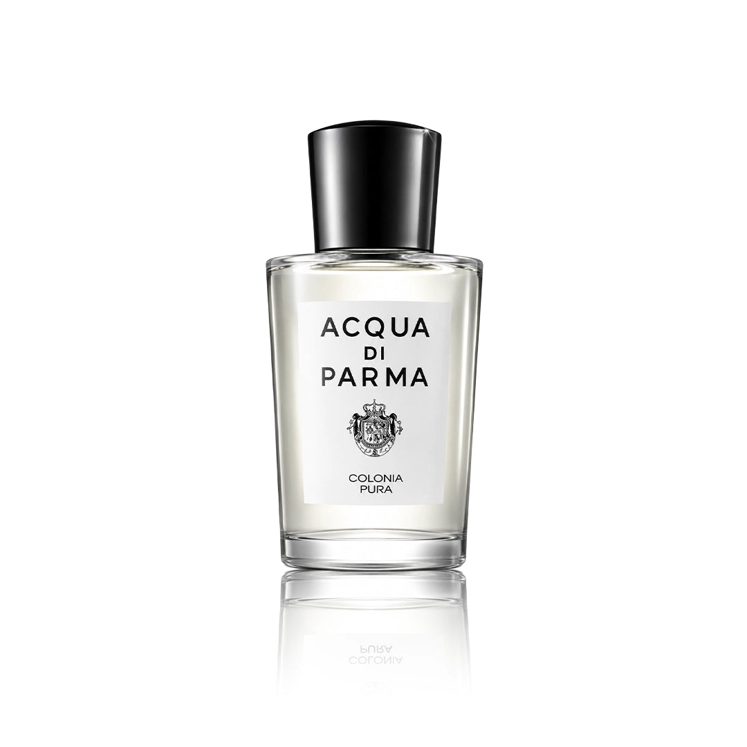 Acqua di Parma Colonia Pura Eau de Cologne Spray 50 ml Flakon auf weißem Hintergrund