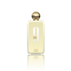 Afnan 9 AM Eau de Parfum Flakon auf weißem Hintergrund