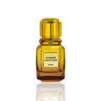 Ajmal Amber Leather Eau de Parfum 100 ml Flakon freigestellt auf weißem Hintergrund