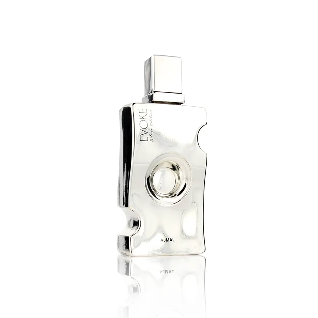 Ajmal Evoke Silver Her Eau de Parfum Flakon in Seitenansicht auf weißem Hintergrund.