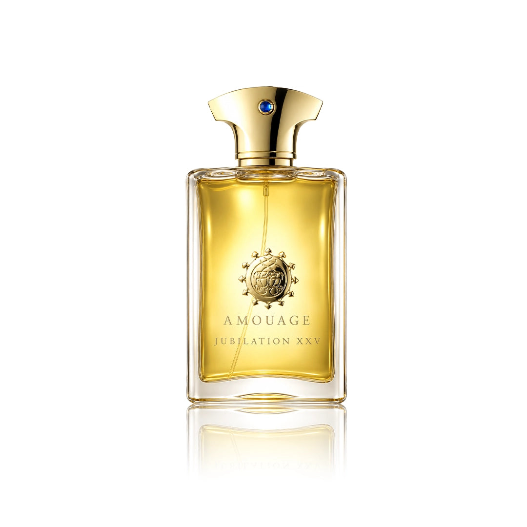 Amouage Jubilation Man 25 Eau de Parfum 100 ml Flakon auf weißem Hintergrund