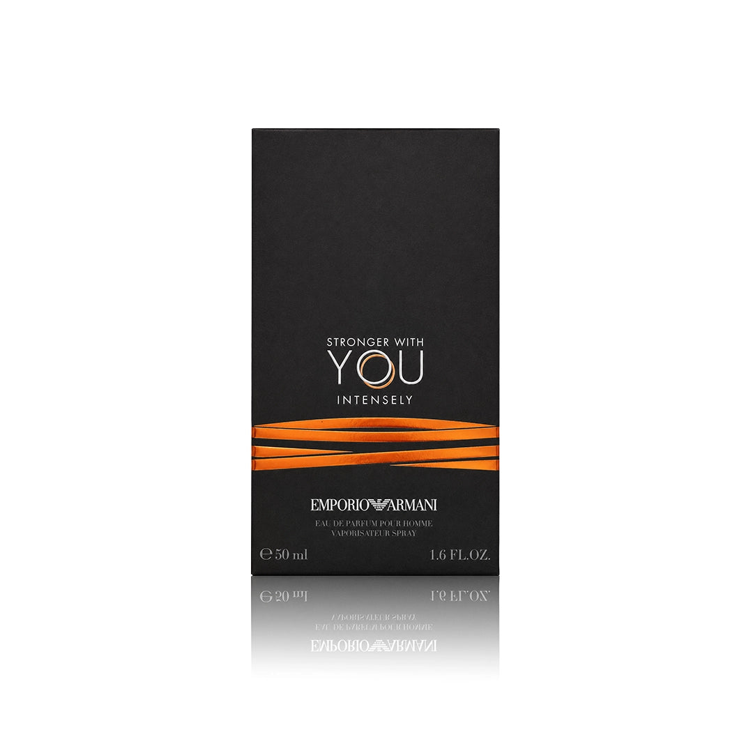 Armani Stronger With You Intensely Eau de Parfum 50 ml Originalverpackung auf weißem Hintergrund