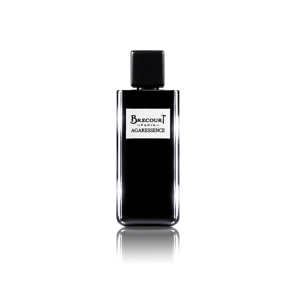 Brecourt Agaressence Eau de Parfum 100 ml Flakon auf weißem Hintergrund