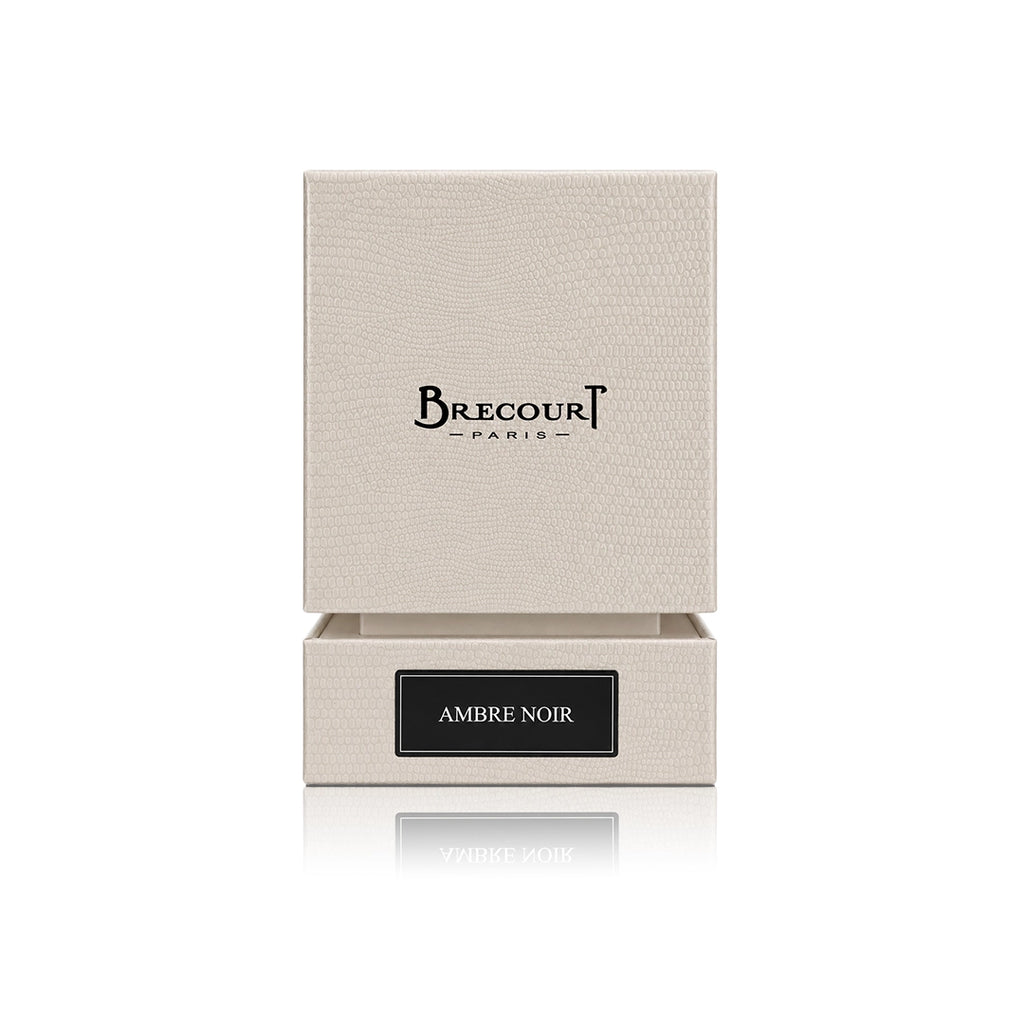 Brecourt Ambre Noir Eau de Parfum 100 ml mit Originalverpackung auf weißem Hintergrund