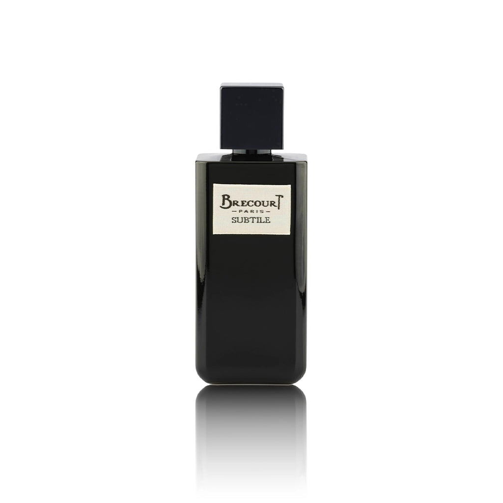 Brecourt Subtile Eau de Parfum Flakon auf weißem Hintergrund.