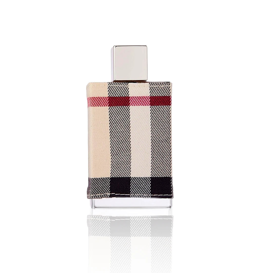 Burberry London Eau de Toilette Flakon mit klassischem Burberry-Karomuster auf weißem Hintergrund.