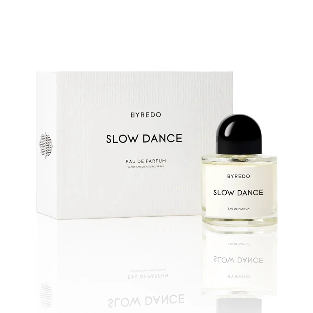 Byredo Slow Dance Eau de Parfum 100 ml Flakon mit Originalverpackung auf weißem Hintergrund