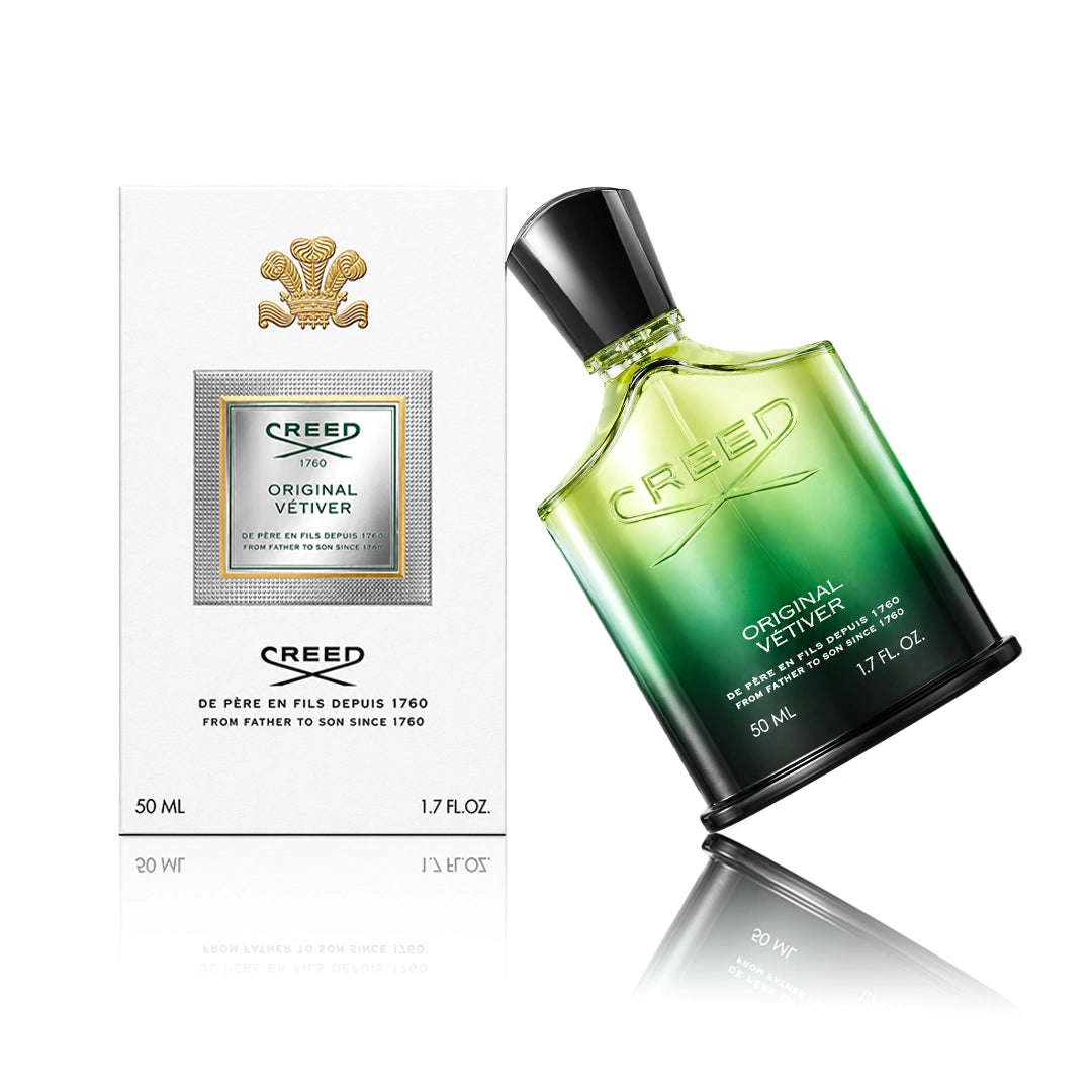 Creed Original Vetiver Eau de Parfum Spray 50 ml Flakon mit Originalverpackung auf weißem Hintergrund der Flakon ist nach links gekippt