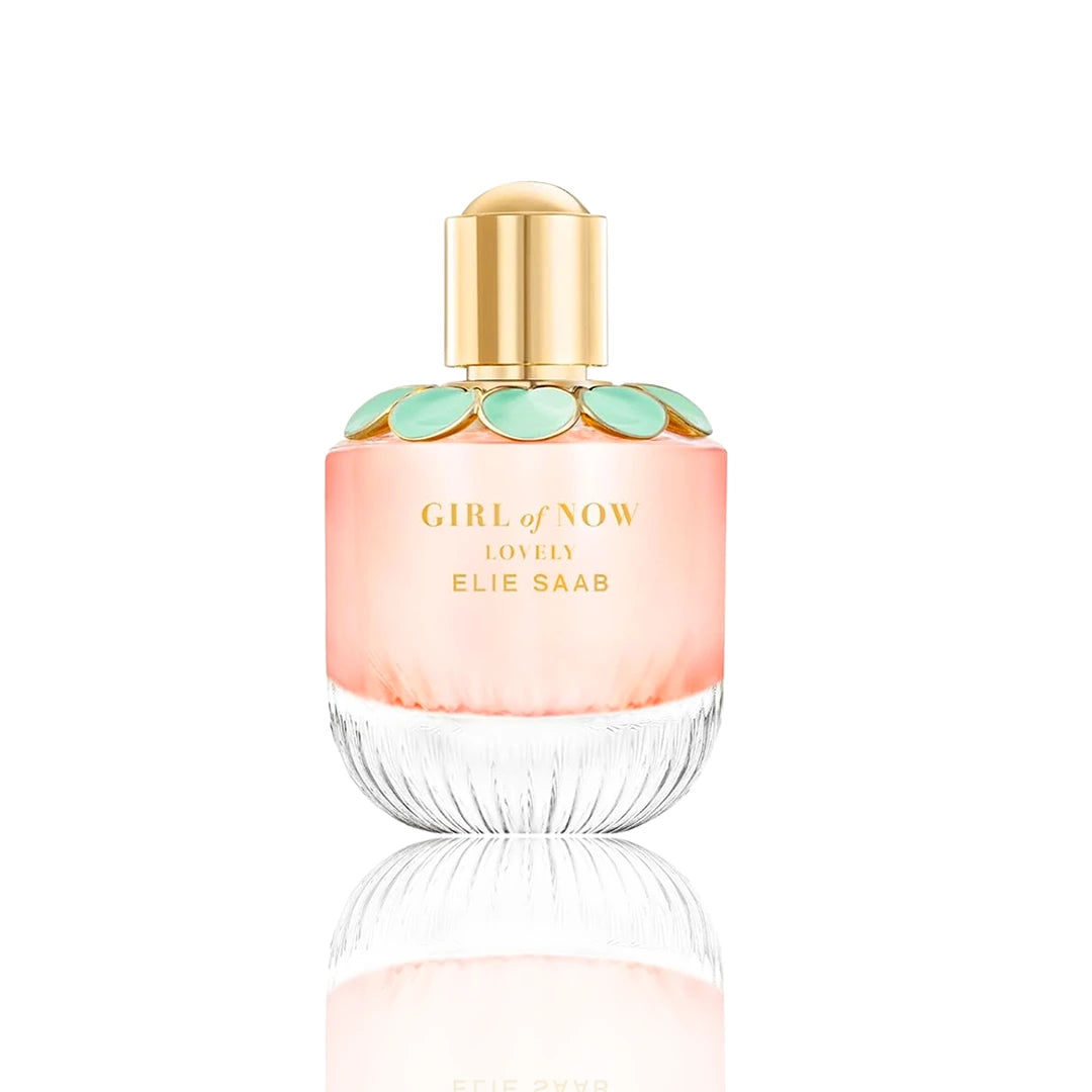 Elie Saab Girl Of Now Lovely Eau de Parfum 90 ml Flakon auf weißem Hintergrund