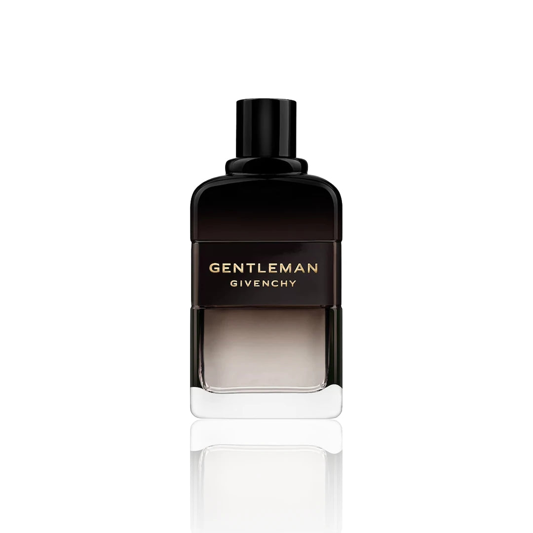 Givenchy Gentleman Boisée Eau de Parfum 200 ml Flakon auf weißem Hintergrund
