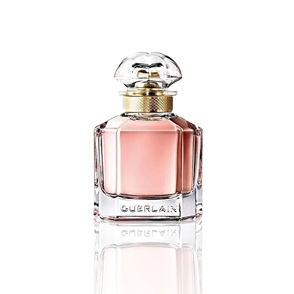 Guerlain Mon Guerlain Eau de Parfum 50 ml Flakon auf weißem Hintergrund