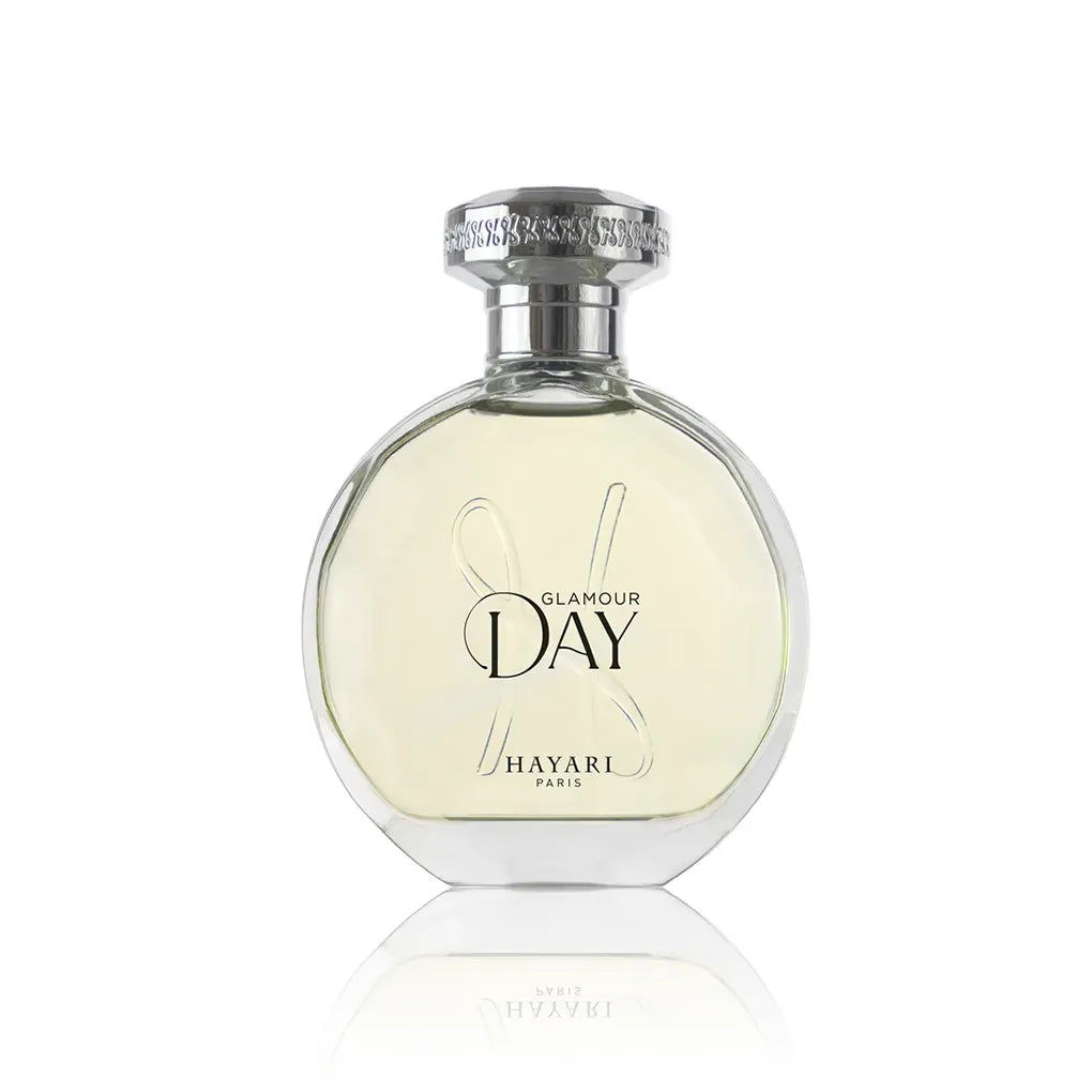 Hayari Glamour Day Eau de Parfum 100
 ml Flakon auf weißem Hintergrund