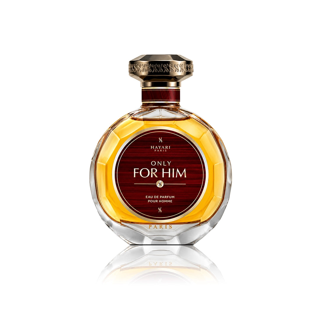 Hayari Only For Him Eau de Parfum 100 ml Flakon auf weißem Hintergrund