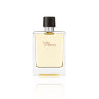 Hermès Terre d’Hermès Eau de Toilette 100 ml Flakon auf weißem Hintergrund