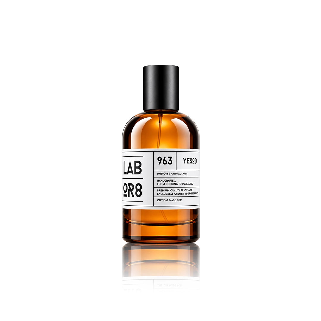 LABOR8 YESOD 963 Eau de Parfum 50 ml Flakon auf weißem Hintergrund