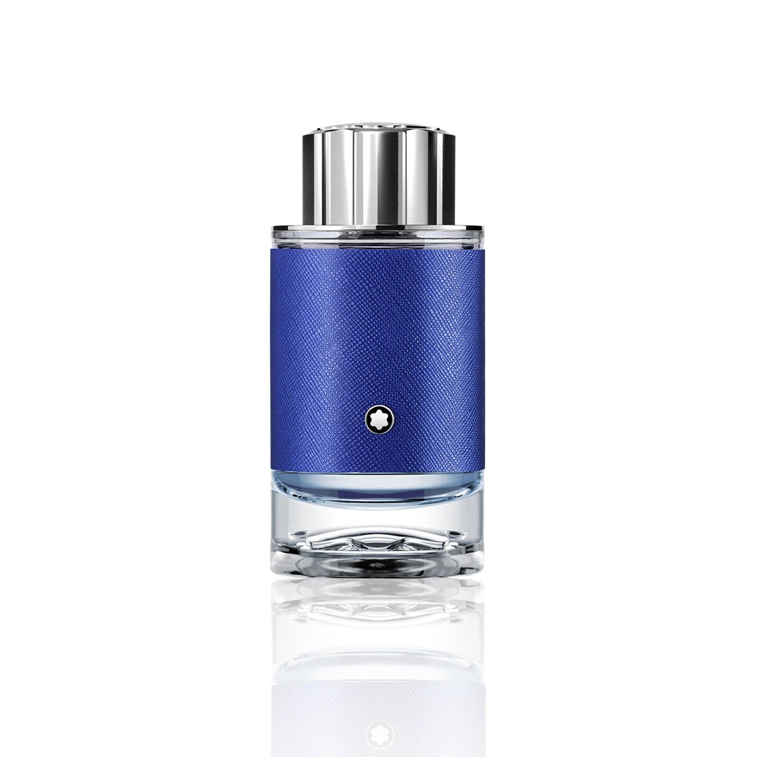 Montblanc Explorer Ultra Blue Eau de Parfum 100 ml Flakon auf weißem Hintergrund