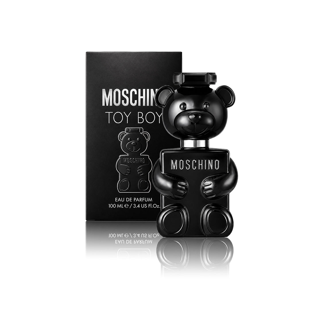 Moschino Toy Boy Eau de Parfum 100 ml Flakon mit Originalverpackung auf weißem Hintergrund