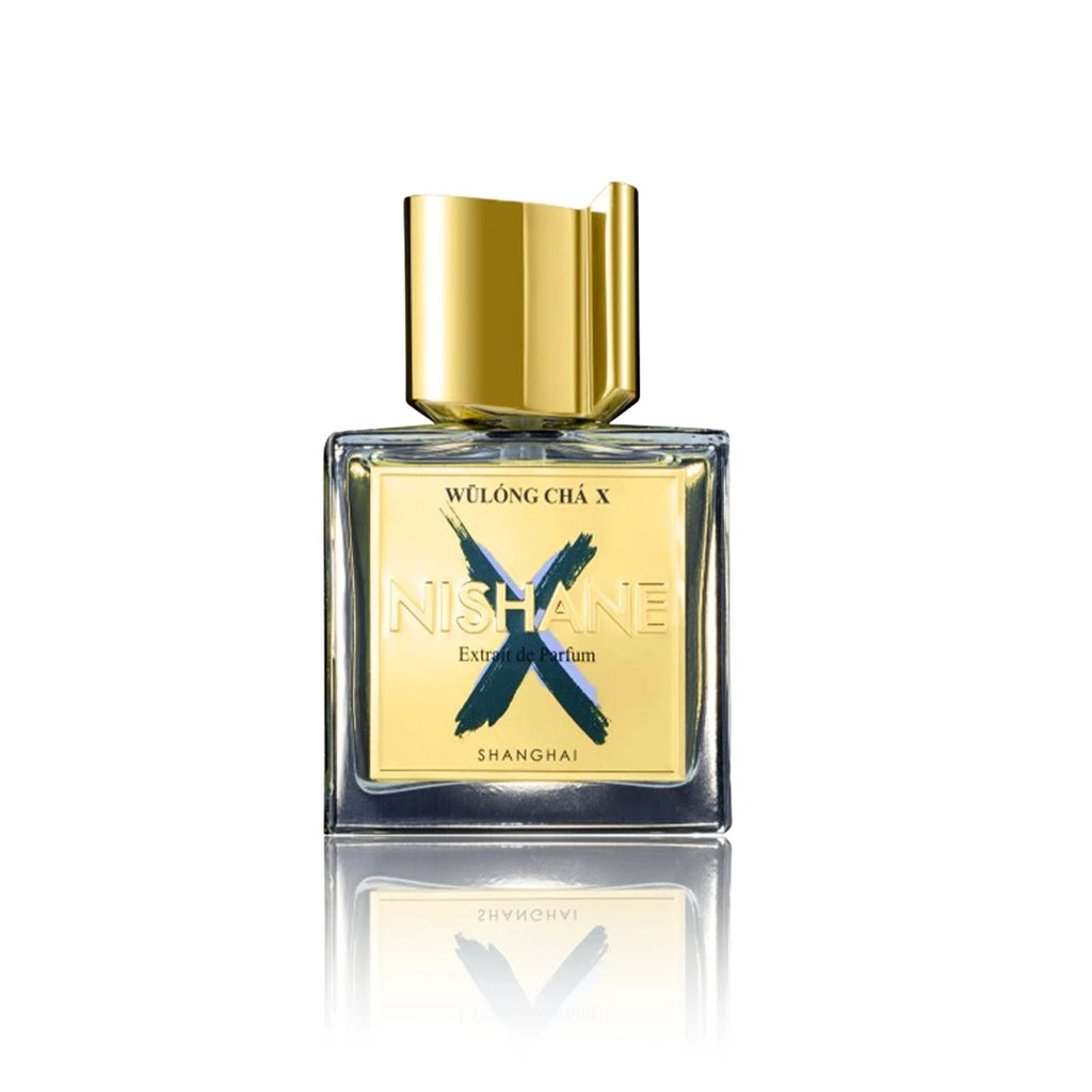 Nishane Wulong Cha X Extrait de Parfum 100 ml Flakon auf weißem Hintergrund