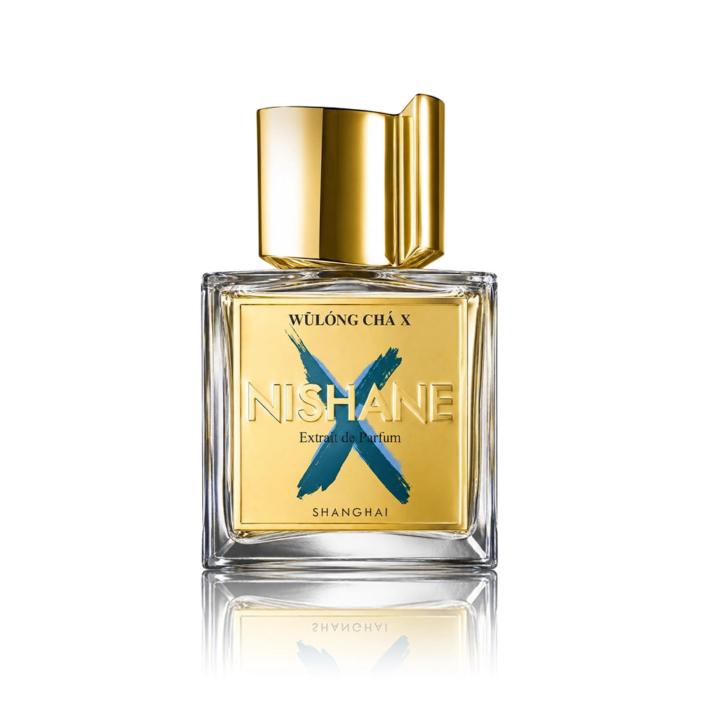 Nishane Wulong Cha X Extrait de Parfum 100 ml Flakon auf weißem Hintergrund