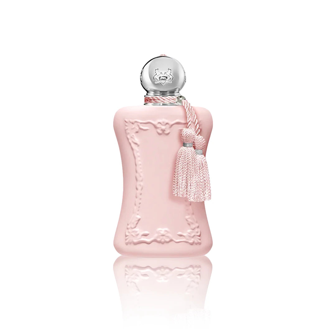 Parfums de Marly Delina Eau de Parfum 75 ml Flakon auf weißem Hintergrund