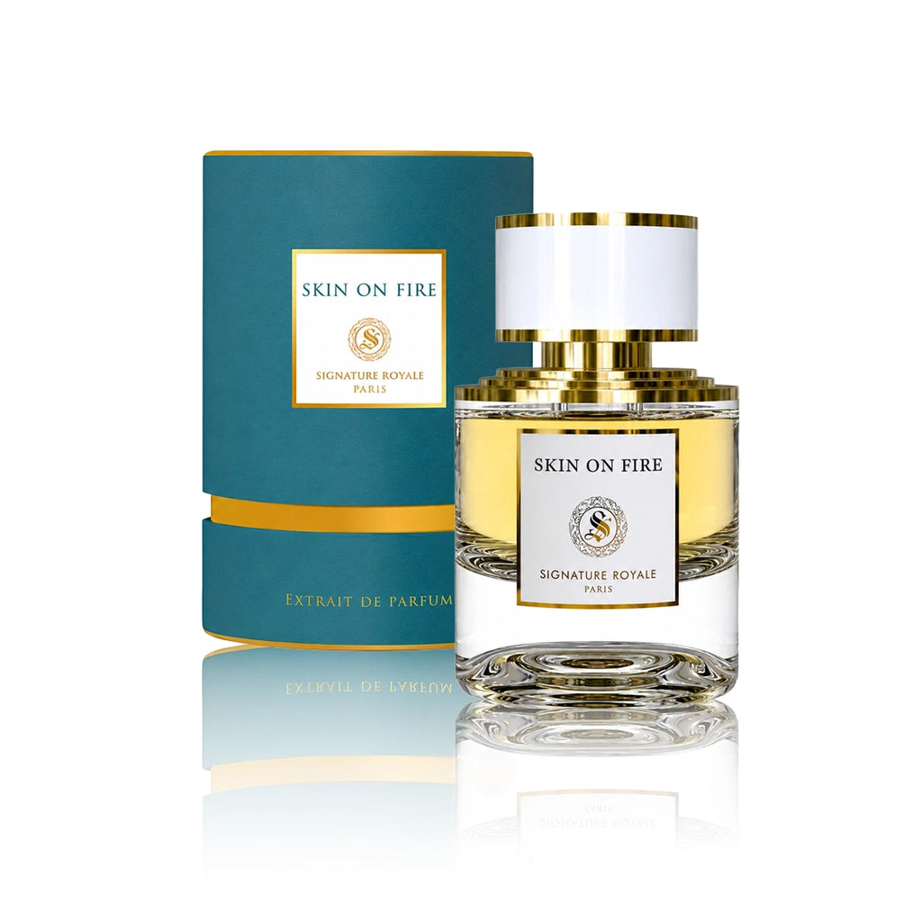 Signature Royale Skin On Fire Extrait de Parfum 50 ml Flakon mit Originalverpackung auf weißem Hintergrund