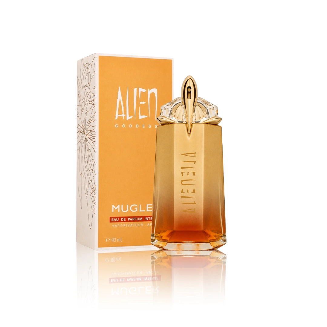 Thierry Mugler Alien Goddess Intense Eau de Parfum 90 ml Flakon mit Originalverpackung auf weißem Hintergrund