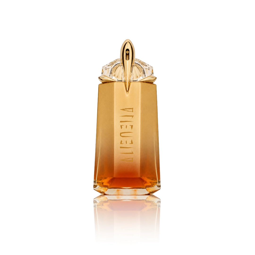 Thierry Mugler Alien Goddess Intense Eau de Parfum 90 ml Flakon auf weißem Hintergrund ohne Verpackung