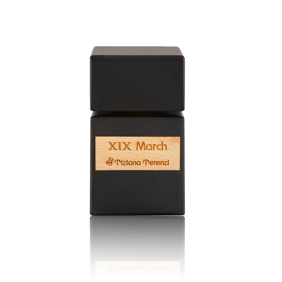 Tiziana Terenzi XIX March Extrait de Parfum 100 ml Flakon auf weißem Hintergrund