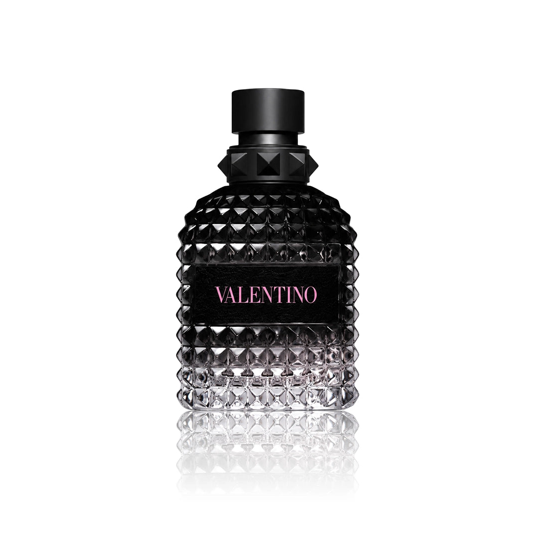 Valentino Uomo Born in Roma Eau de Toilette 50 ml Flakon auf weißem Hintergrund