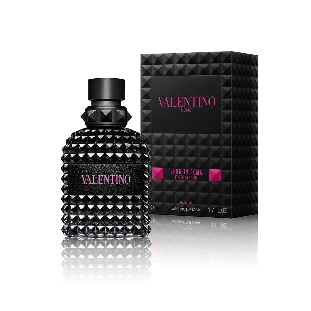 Valentino Born in Roma Uomo Extradose Parfum 50 ml Flakon mit Originalverpackung auf weißem Hintergrund