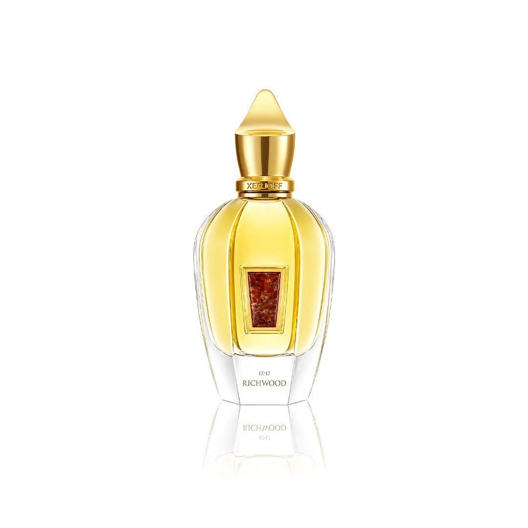 Xerjoff Richwood Eau de Parfum 100 ml Flakon auf weißem Hintergrund