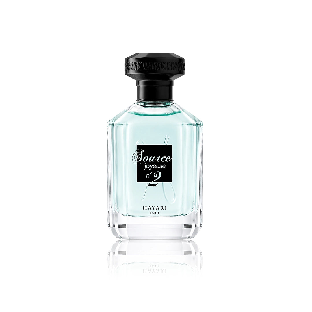 Hayari Source Joyeuse N°2 Eau de Parfum 70 ml Flakon auf weißem Hintergrund